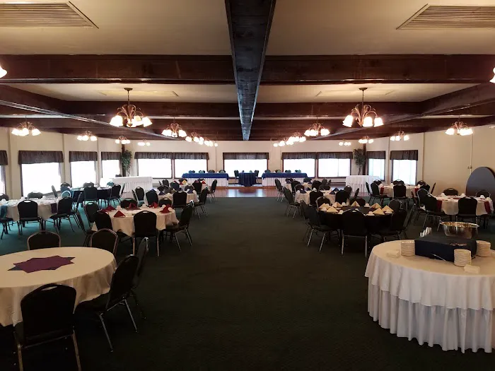 Bangor Inn & Suites 4