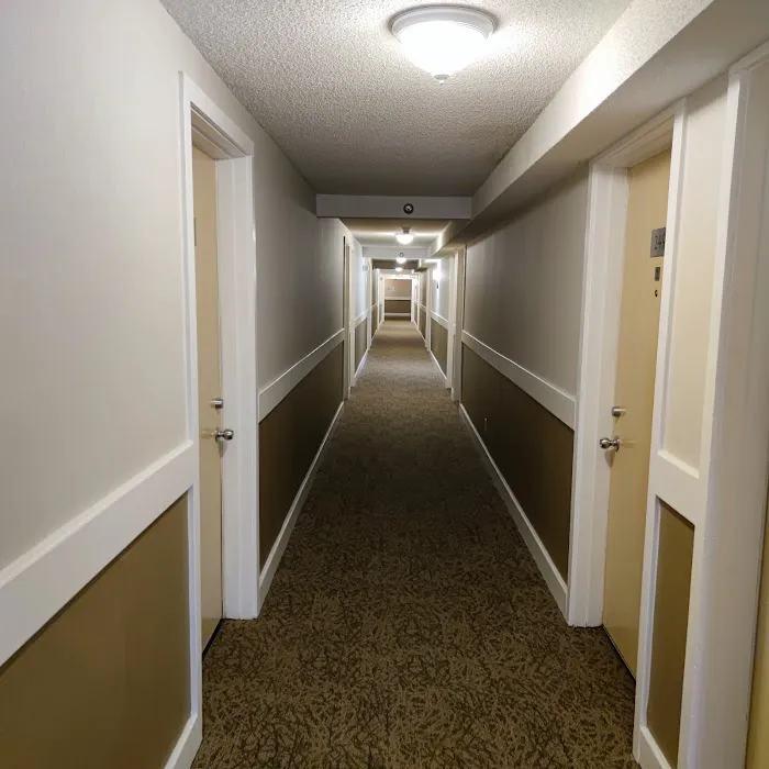 Bangor Inn & Suites 4