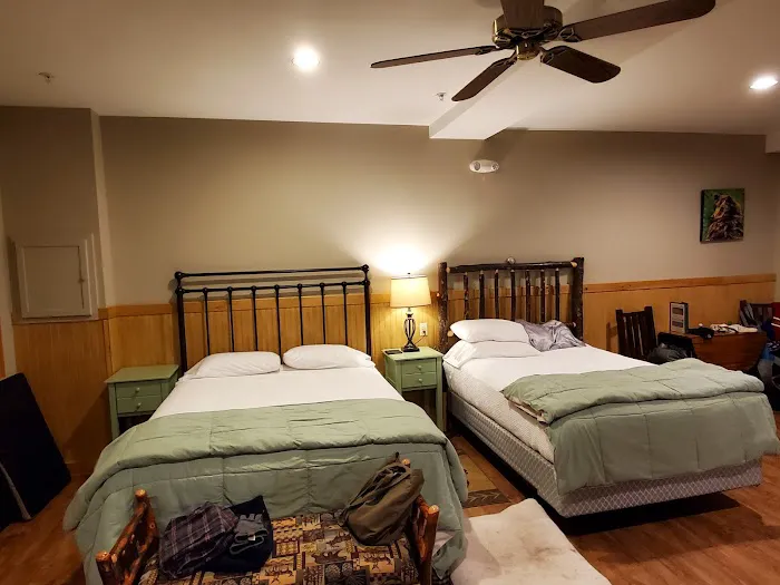 Oquossoc Country Suites 5