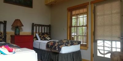 Oquossoc Country Suites