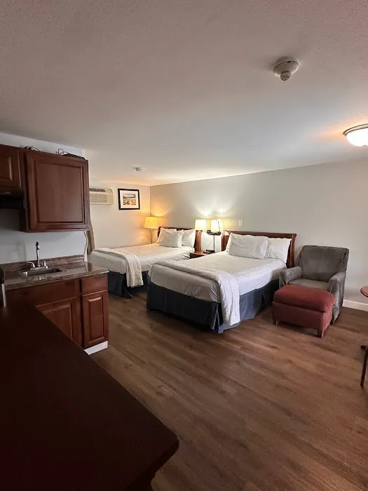 Cape Shore Inn 5