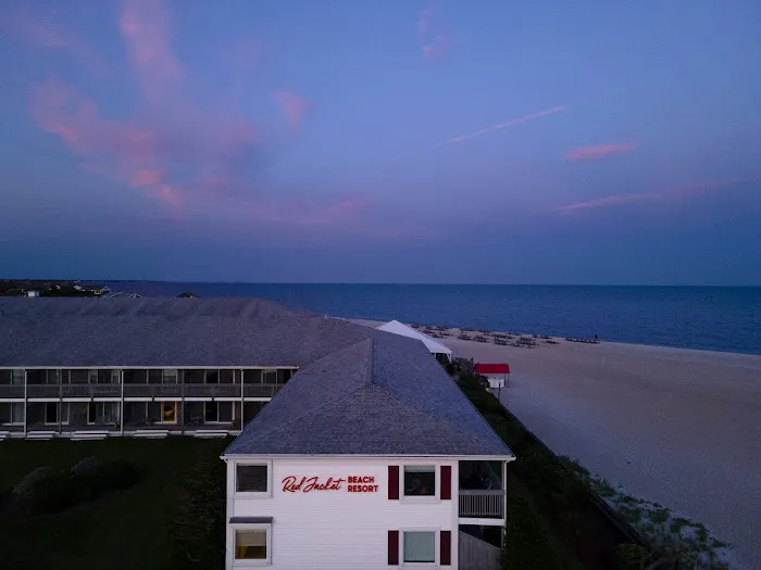 Red Jacket Beach Resort & Spa 5