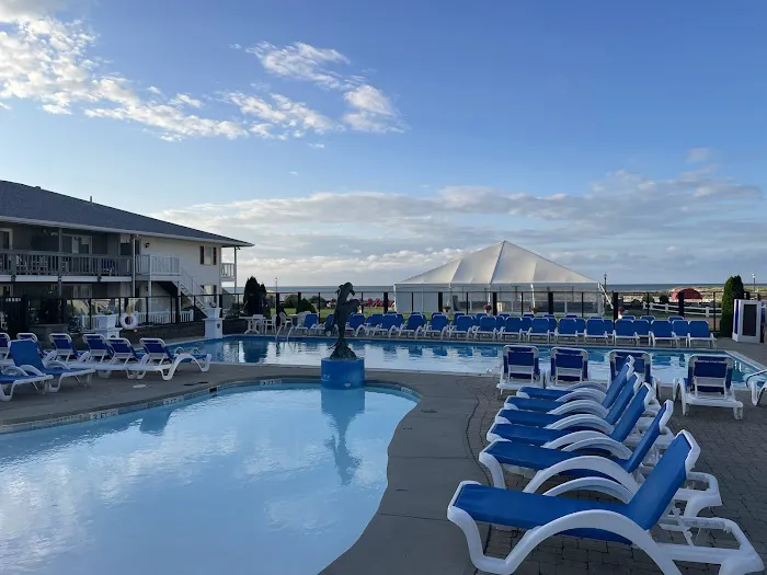 Red Jacket Beach Resort & Spa 5