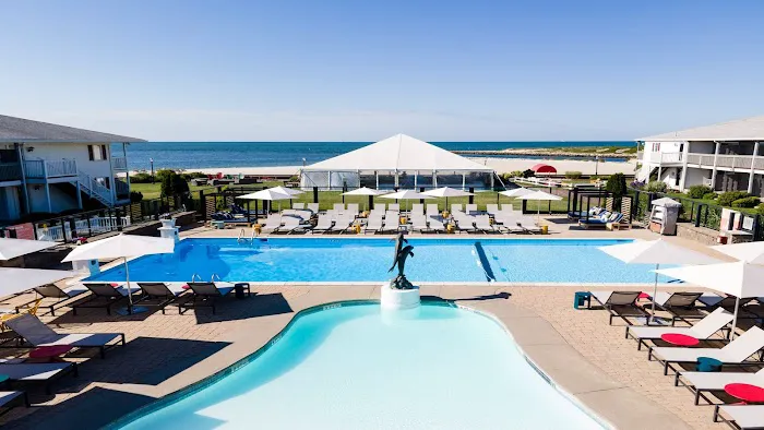 Red Jacket Beach Resort & Spa 5