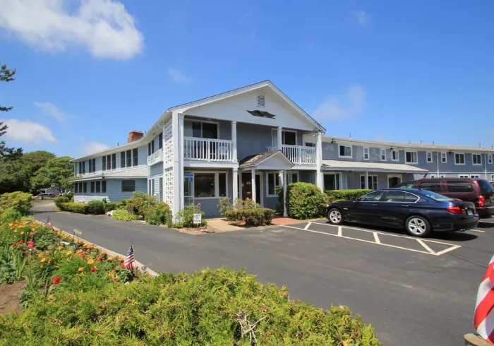 Village Green Motel 5