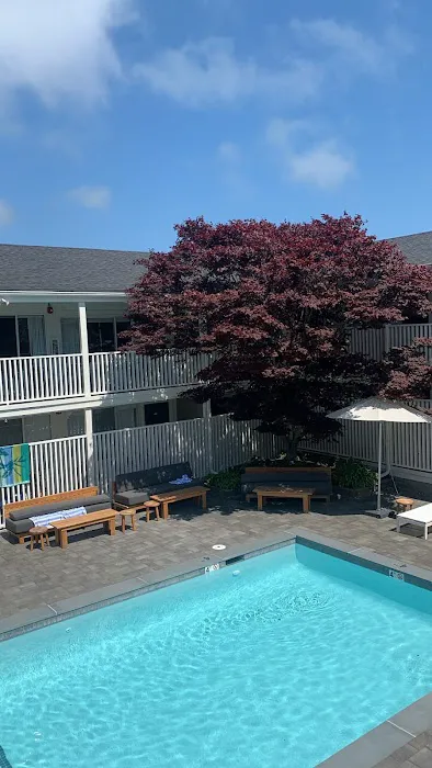 Parker Beach Lodge 5