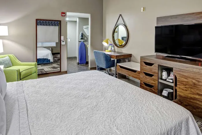Hampton Inn Latrobe 4