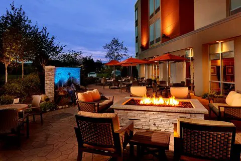 SpringHill Suites Pittsburgh Latrobe 4