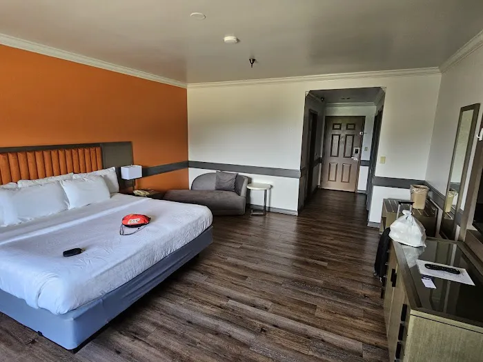 The Inn at Mountain View 4