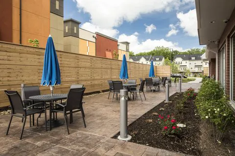 Fairfield Inn & Suites Pittsburgh North/McCandless Crossing 4
