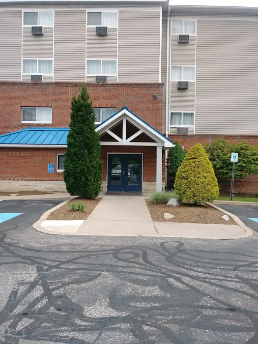 InTown Suites Extended Stay Pittsburgh PA 4
