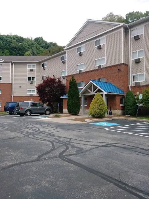 InTown Suites Extended Stay Pittsburgh PA 4