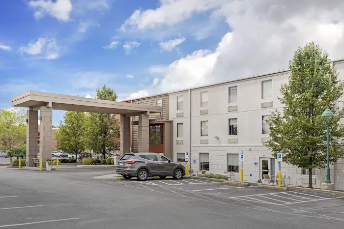 Holiday Inn Express Pittsburgh E - Waterfront Dr by IHG 4