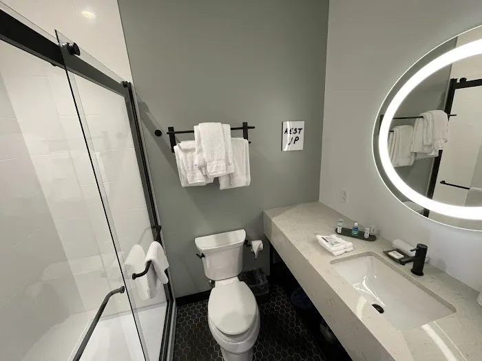 TRYP by Wyndham Pittsburgh/Lawrenceville Boutique Hotel 5