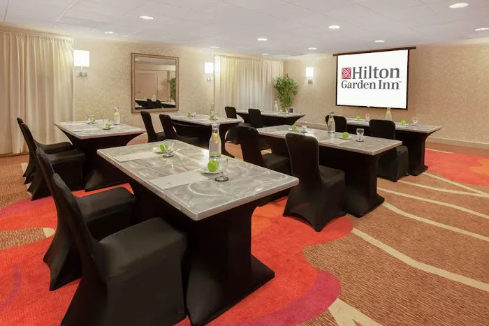 Hilton Garden Inn Pittsburgh University Place 5