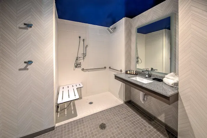 Hotel Indigo Pittsburgh University-Oakland, an IHG Hotel 5