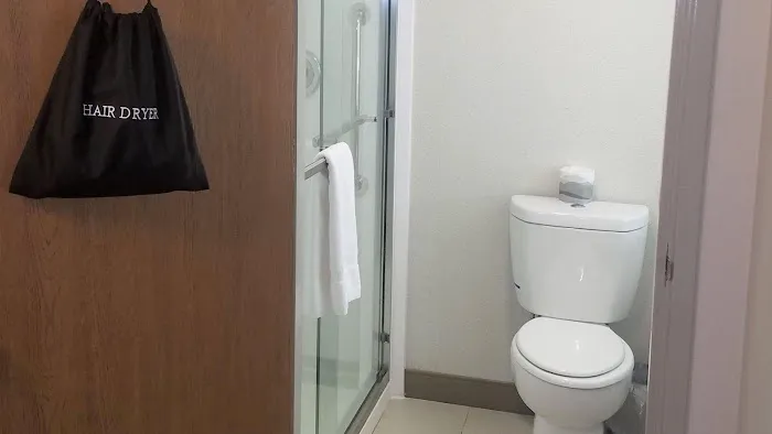 Holiday Inn Express Irwin (PA Tpk Exit 67) by IHG 4