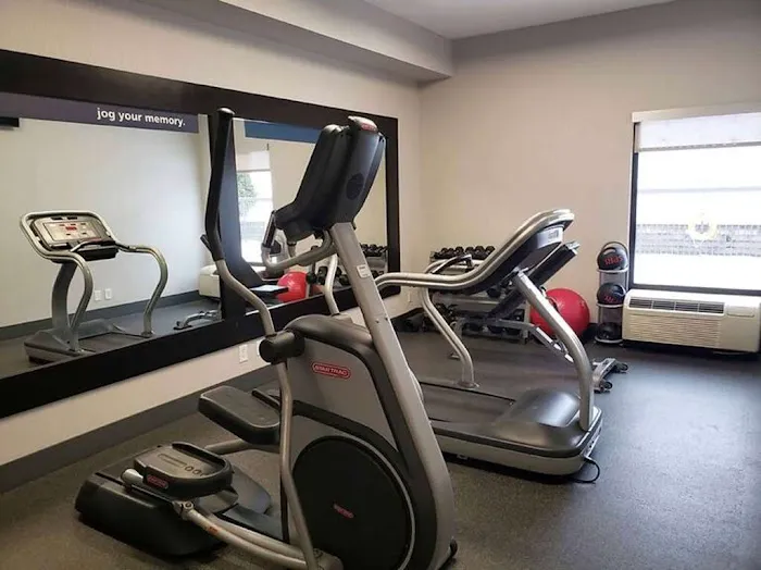 Hampton Inn Greensburg 4
