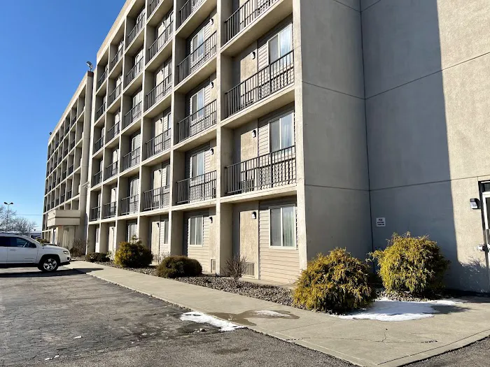 Baymont by Wyndham Youngstown 4