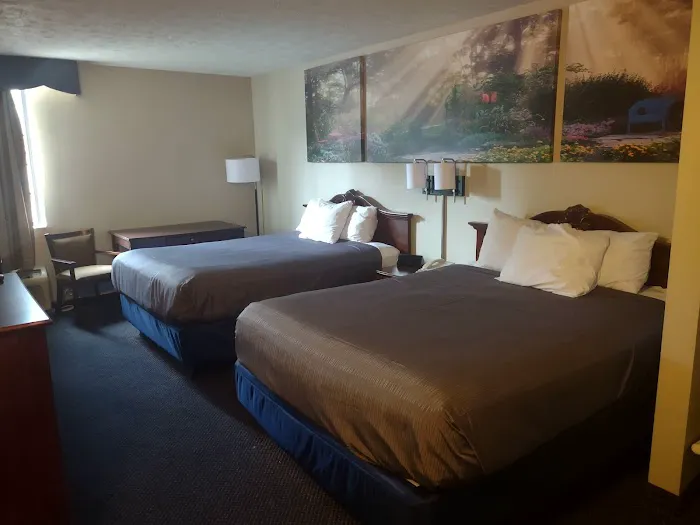Days Inn & Suites by Wyndham Youngstown / Girard Ohio 4