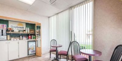 Days Inn by Wyndham Niles