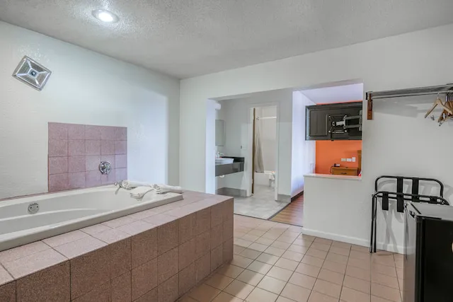 FairBridge Inn Express North Lima 4