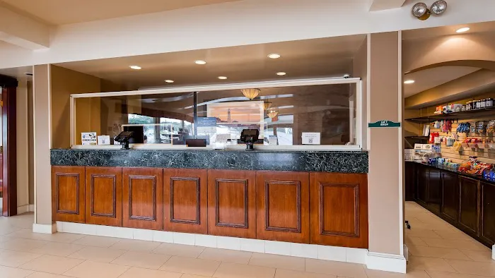 Best Western Merry Manor Inn 4