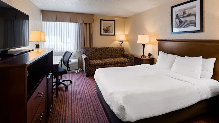 Best Western Merry Manor Inn 4