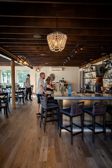 Smuggler’s Cove Inn 5