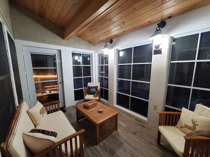 Treehouse Getaways 4