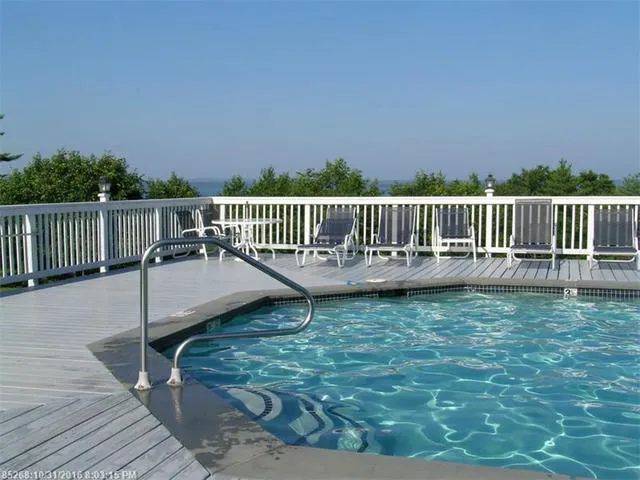 Acadia Ocean View Hotel 4