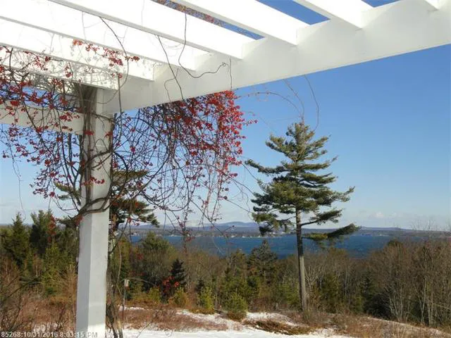 Acadia Ocean View Hotel 4