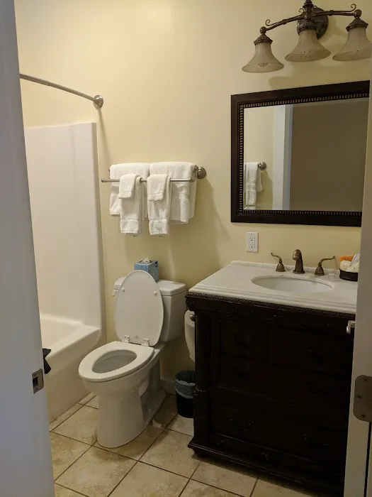 Colonels Suites 5