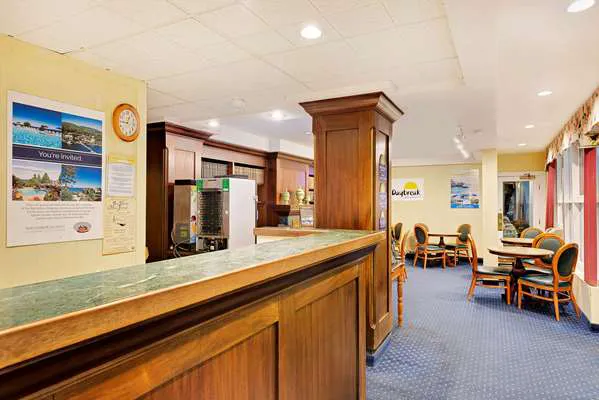Days Inn by Wyndham Bar Harbor 5