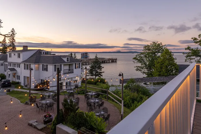 Atlantic Oceanside Hotel & Event Center 5