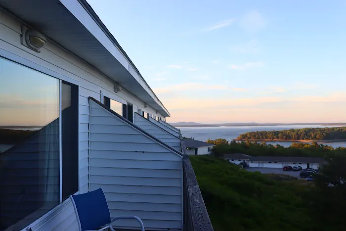Wonder View Inn 5
