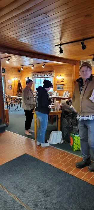 Moosehead Cottage Resort 4