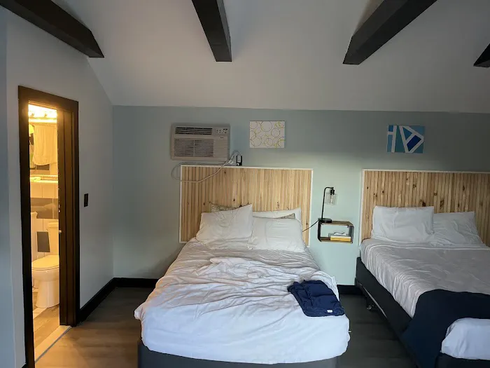 Harborside Suites 5