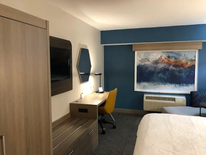 Holiday Inn Express & Suites Donegal by IHG 4