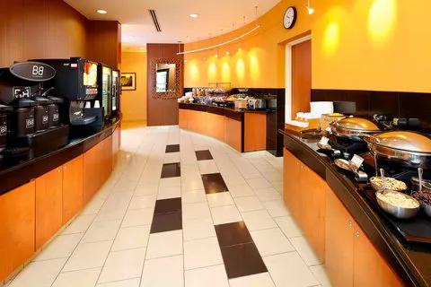 Fairfield Inn & Suites Pittsburgh Neville Island 4