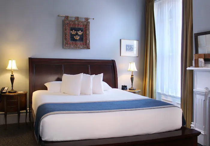 The Priory Hotel 5