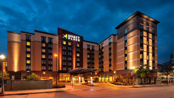 Hyatt Place Pittsburgh-North Shore 5