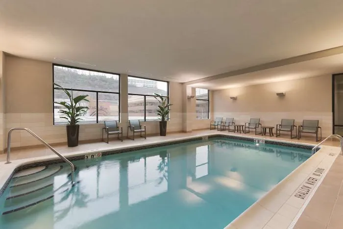 Homewood Suites by Hilton Pittsburgh Downtown 5