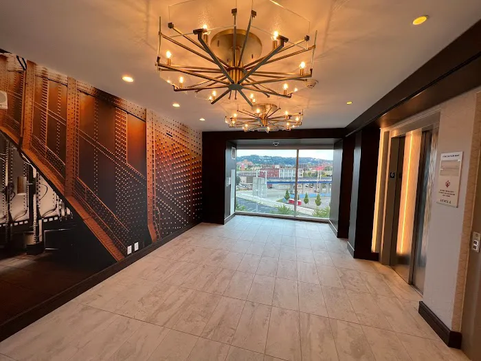 The Landing Hotel Pittsburgh 5