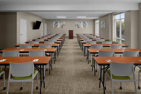 SpringHill Suites Pittsburgh Southside Works 5