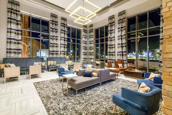 Cambria Hotel Pittsburgh - Downtown 5