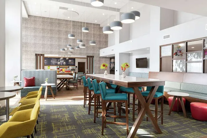 Hampton Inn & Suites Pittsburgh New Stanton 4