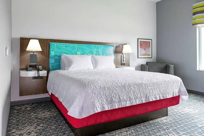 Hampton Inn & Suites Pittsburgh New Stanton 4