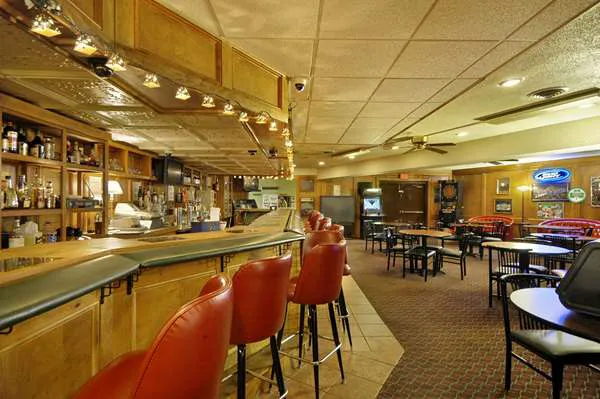 Ramada by Wyndham Pittsburgh/New Stanton 4