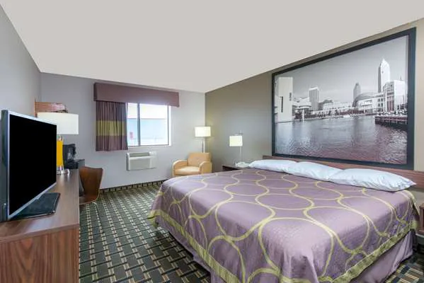 Super 8 by Wyndham Youngstown/Austintown 4